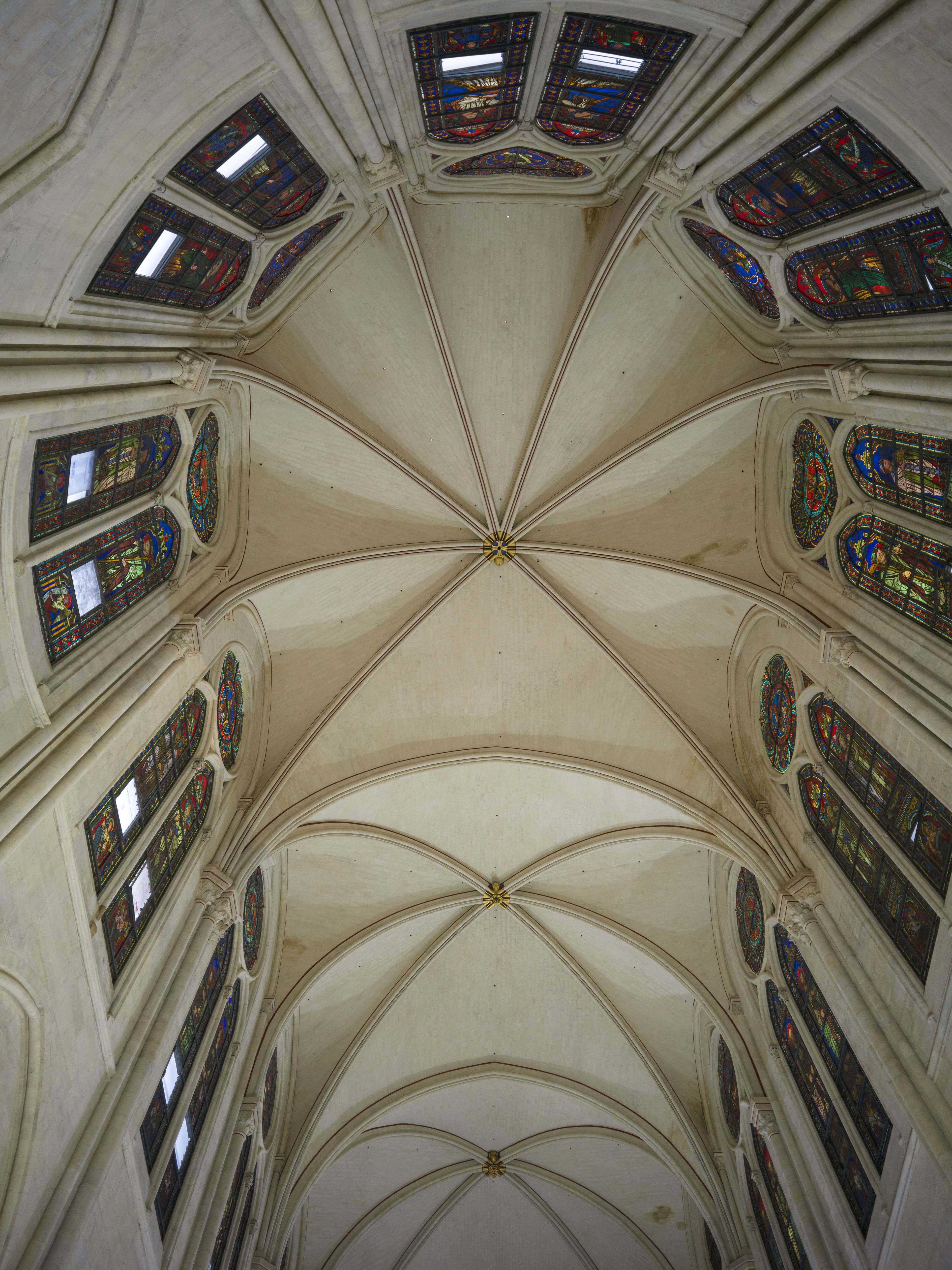 Rebâtir Notre-Dame de Paris - Accueil