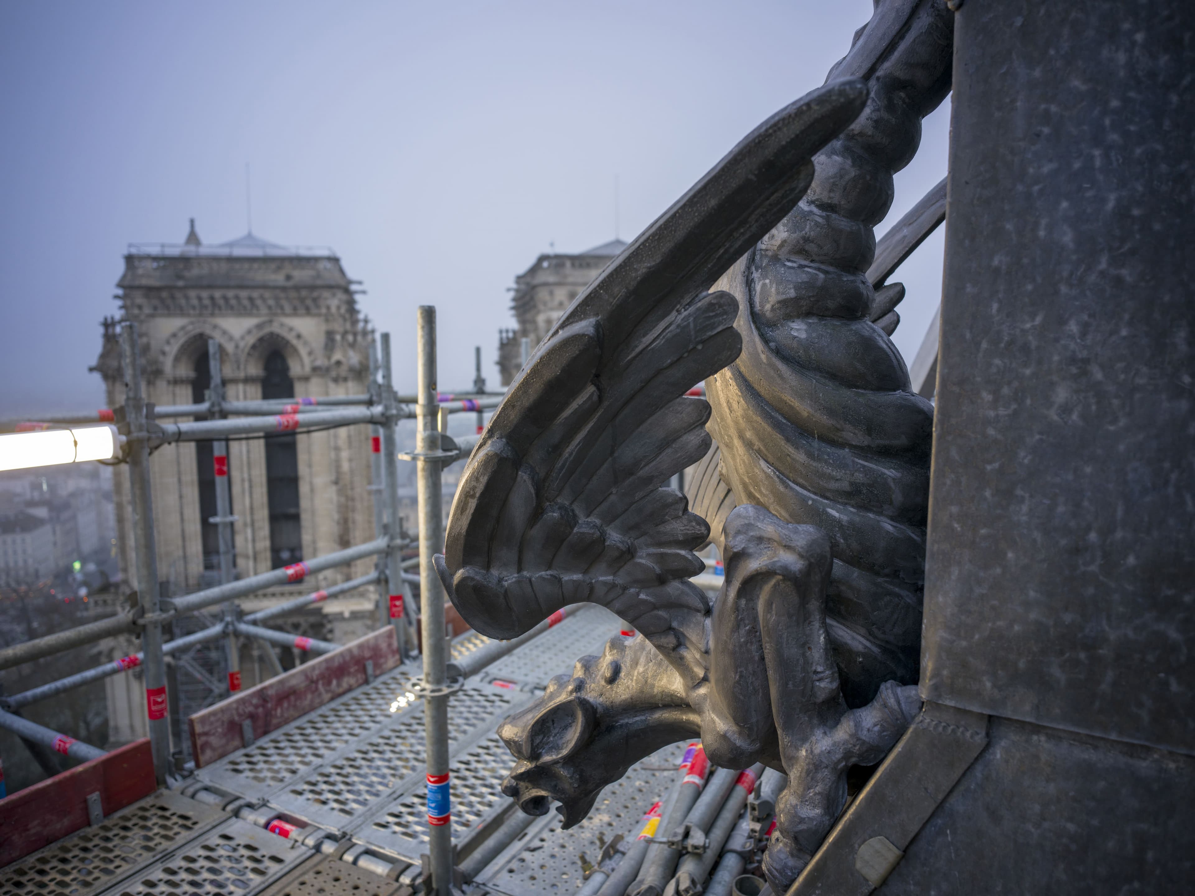 Quand les Expositions Immersives Transforment Paris en Parc d'Attractions Numérique